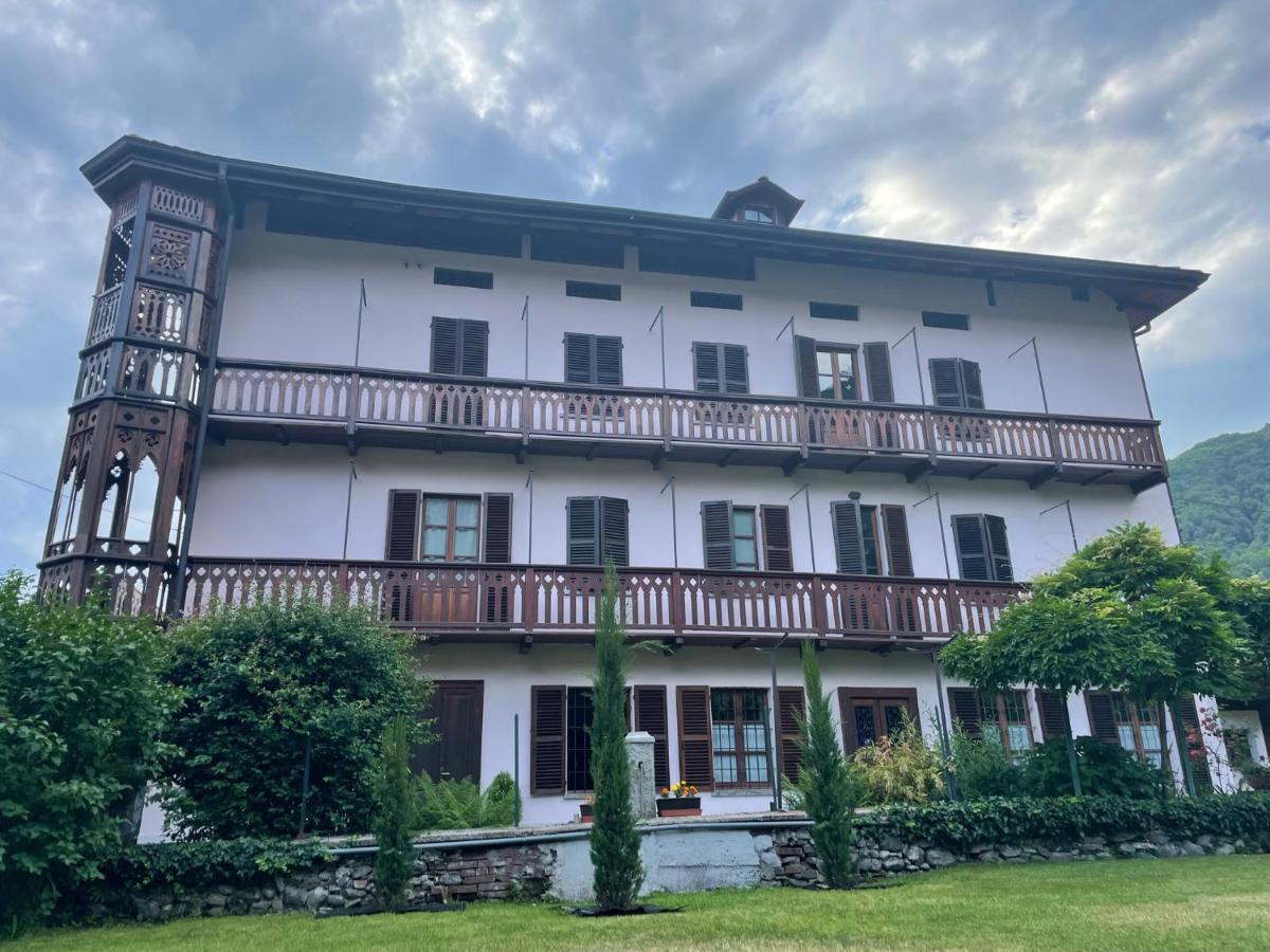 Dimora Fiorita Junior My Holiday Home Варалло Экстерьер фото