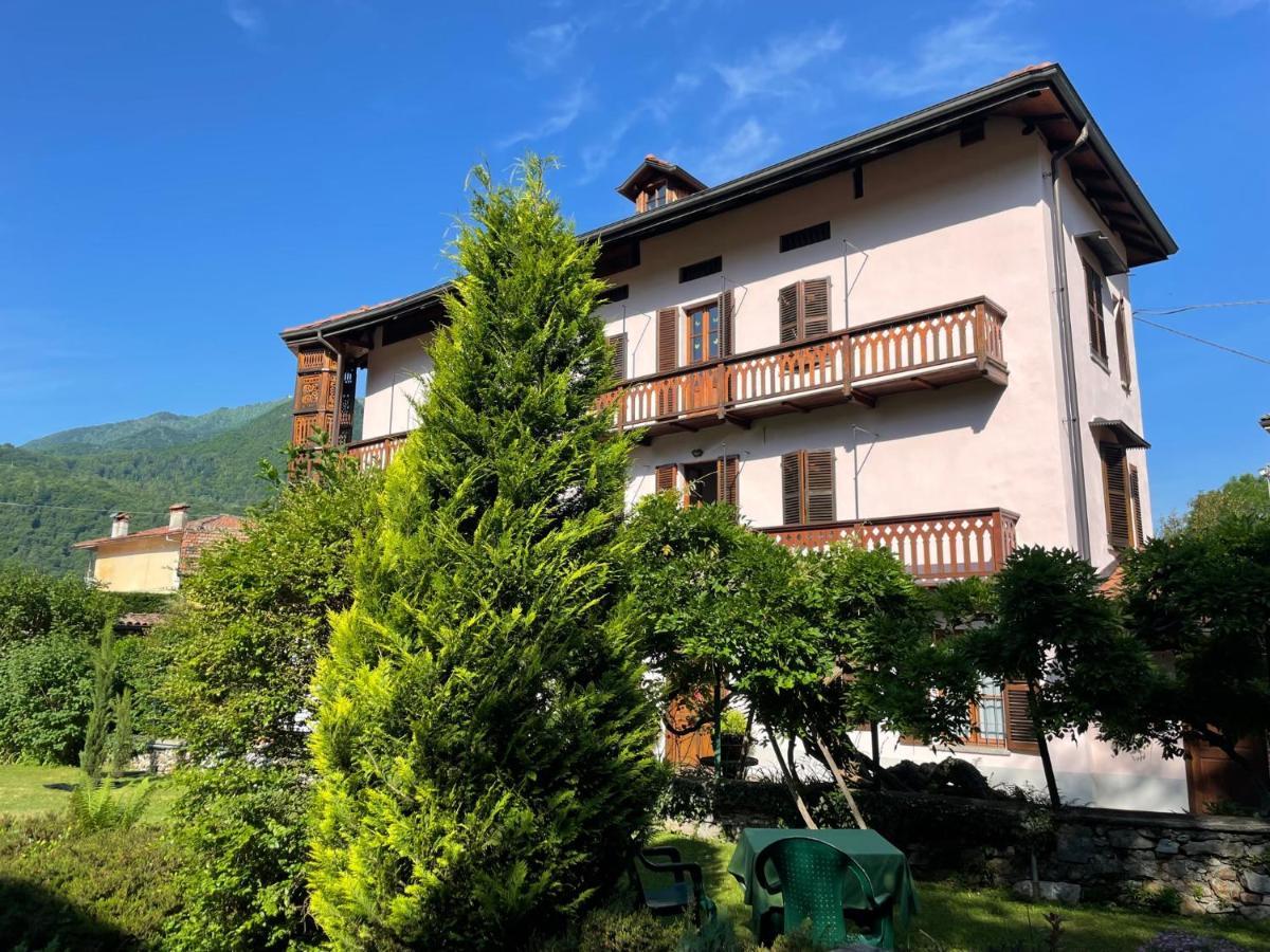 Dimora Fiorita Junior My Holiday Home Варалло Экстерьер фото